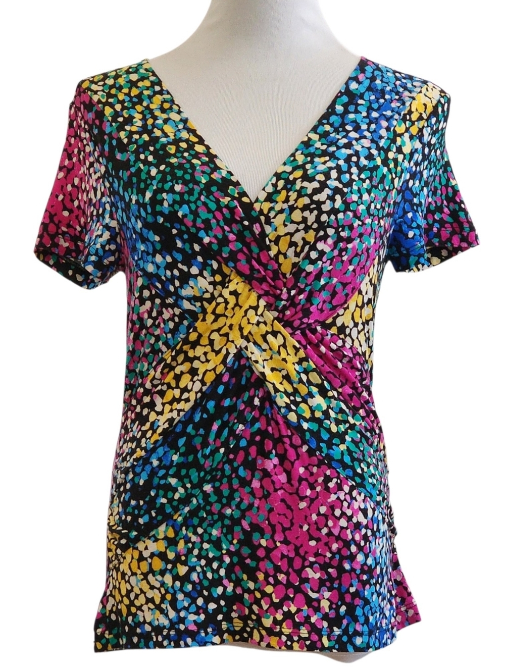Cable & Gauge black multicolor v-neck twist-front short sleeve top sz lrg - Picture 2 of 13
